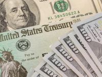 Who Wants US Treasurys?
