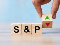 S&P 500 Snapshot: Index Slumps to 2-Month Low