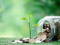 Why the Bond Market Is Pricing Towards Growth