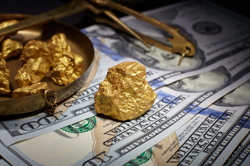 Bitcoin Miners vs Gold Miners