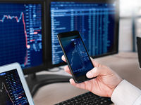 Advisors Are Betting Big on Bitcoin