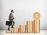 Cryptocurrencies: Bitcoin Steadily Climbs