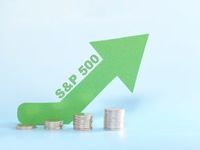 S&P 500 Snapshot: Briefly Above 6,800