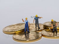 Bitcoin Miners Land Big Tech Deals