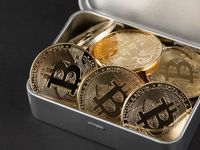 Bitcoin Miners Shift to AI Data Centers
