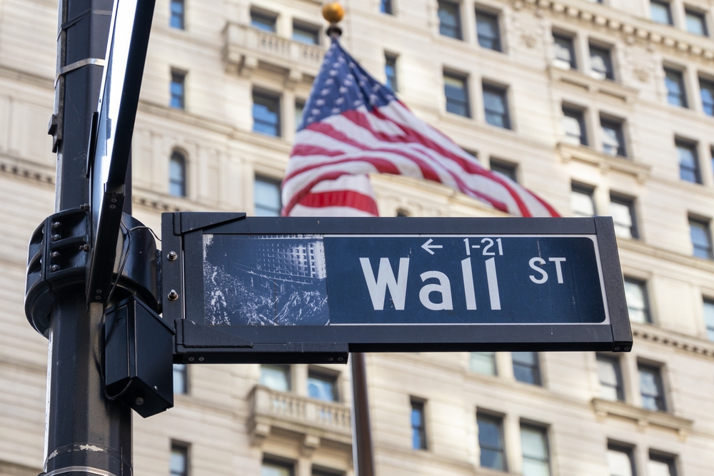 Wall Street Likes Some of This ETF's Top Holdings
