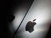 With Apple Allure Intact, Consider Trading AAPU
