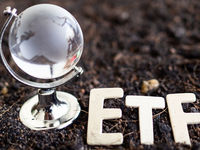 Reducing Country Bias: Benefits of Global Equity ETFs