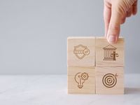 Advisors Ditch Mutual Funds for Sector ETFs