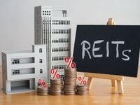 Defying Rate Pressures: Real Estate ETFs 